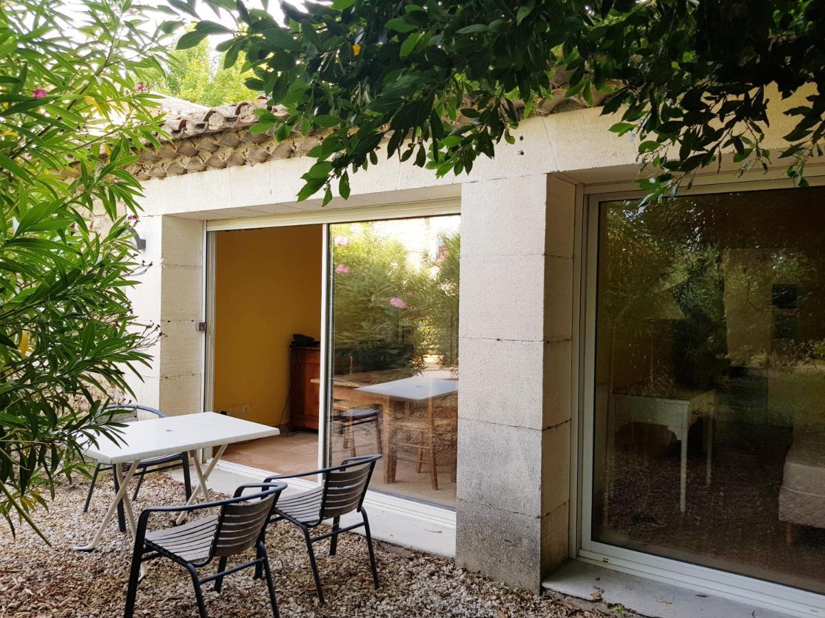 Bed & Breakfast Mas Des Figues: Provençal With Pool And Organic Cuisine Saint-Remy-de-Provence
